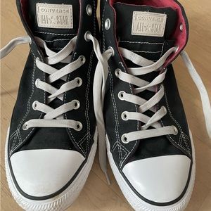 Mens Converse high top - Size 10